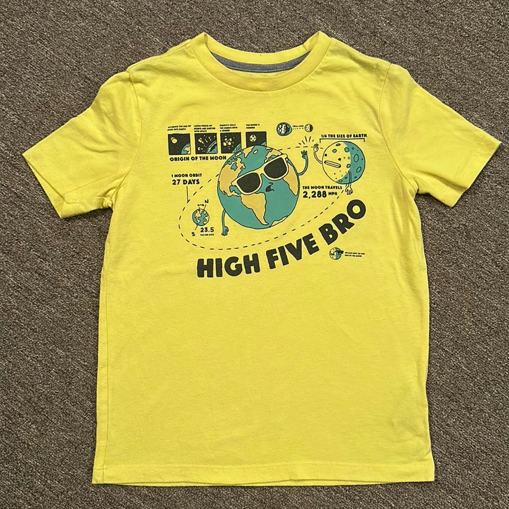 Youth Medium (8) Yellow Old Navy T Shirt *Good Condition*